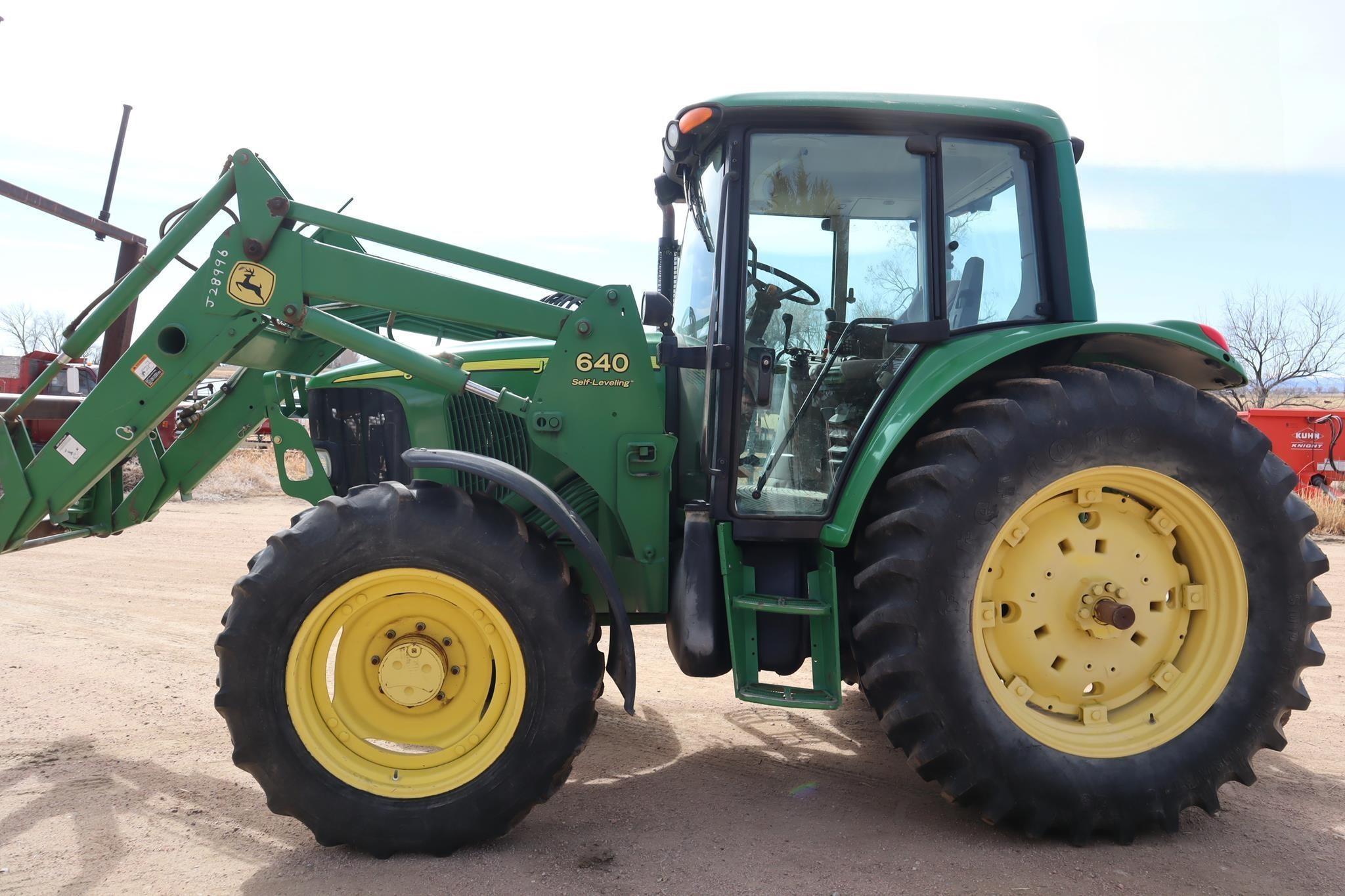 2002 JOHN DEERE 6420
