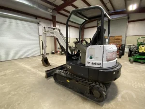 2011 BOBCAT E32